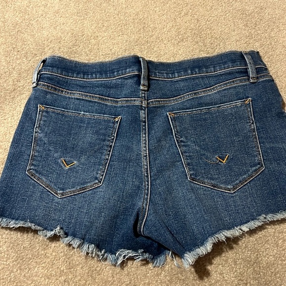 Hudson Maternity Jean Shorts Size 31 Demin Frayed Hem - Picture 2 of 8
